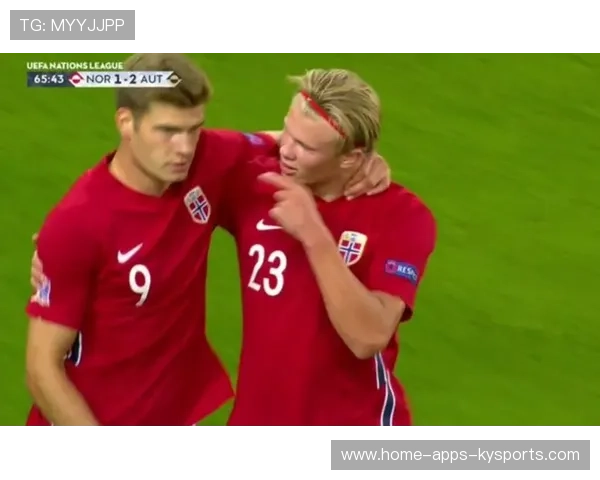 哈兰德门前垫射点燃蓝色风暴:曼城进攻如狂风暴雨的全场体验 哈兰德门前垫射点燃蓝色风暴:曼城进攻如狂风暴雨的全场体验